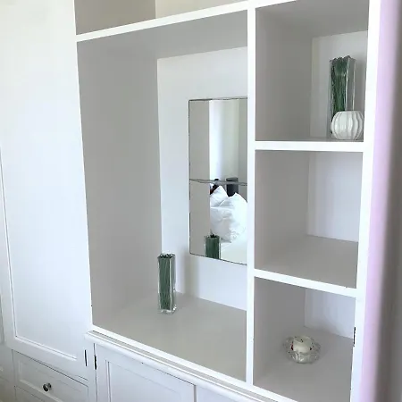 Carbel Mar アパート *